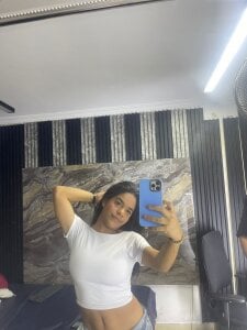 Sexy Tiff🤍 od Tiffany-Jones  4 snímek