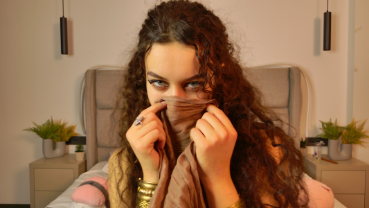 Luna_Starlight amazing eyes👀 Gambar 2