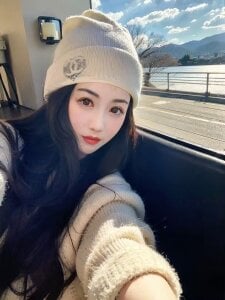 Laura_520 漂亮呦 Pic 3