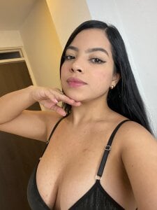 Eva_bigboobs