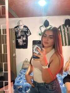 KendaalSwet Public Pic 2