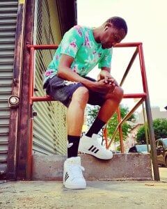 Public de LongBrownDagger Foto 2