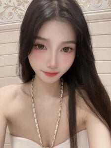 Nancy-999 Public Gambar 2