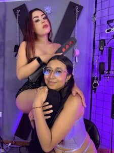 MissScarlet_Ela_bdsm Public Foto 4