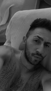 robeertiito Public Hình 3