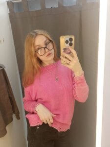 ellie_fire1 shopping day 💅🌸 Pic