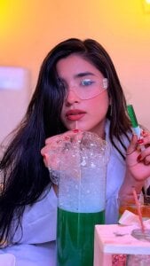 Lia_Mar_ Burning chemistry😈🧪 Pic 2