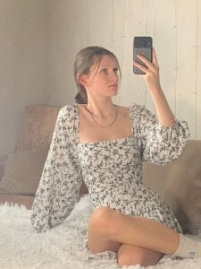 RoxyHerena continued in the album for the fan club Foto 9