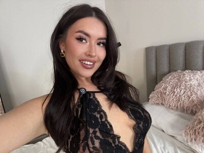 ❤️Selfie Time❤️ od TrishaWinslet_  snímek