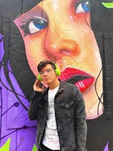 Pervertsoulsxx pictures of alex Pic 4