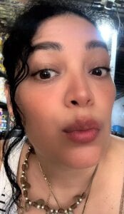 Flabia_Roses Public Pic 3