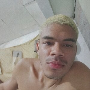 jonhsebastiann Public Pic 4