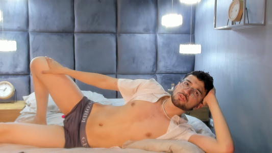 JonnyGreey New photo and sexy boy Pic 4