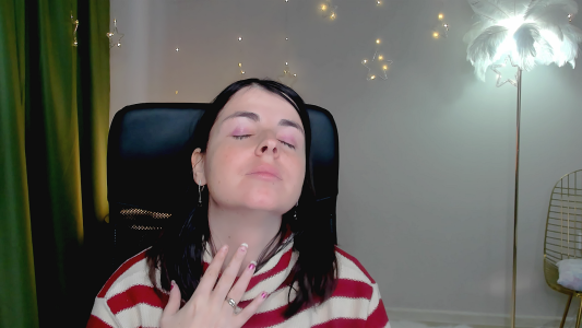 MartaEdams ❝ I love winter because you can stay home without feeling guilty. ❞ Immagine 