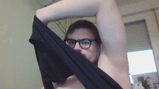 Rennato27 Public Pic 3