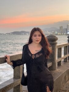 _Tessa_May_ Vacation kitty 🐈‍⬛ Pic 2