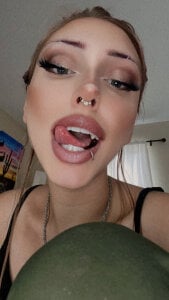 sophia_gold