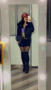 talia_hot_ Public Pic 4