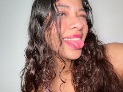 JulietaBabyxxxのPublicの 2枚の写真