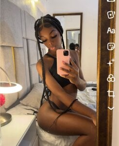 IsisBrown_Public Bild 4