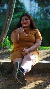 TaniaBellini Over the shot зображення 7