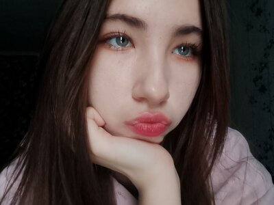 NanceeWestaway eyes Poză 4