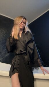 RoxanneJoy Just did a hot bath💕😋 Εικόνα