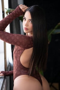 Celeste_Valencia_ ⭐⭐⭐ Pic 4