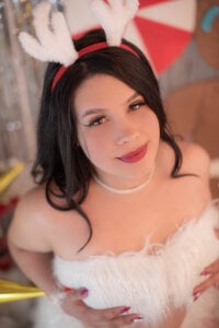 Yara_Bliss_ Merry Christmas 🎄🍒💋 Pic 5