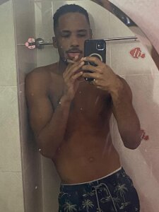 AlexthePervert_xxx natural body Pic 4