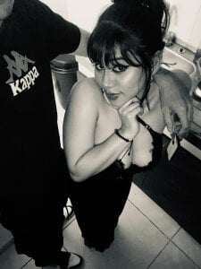 Demian-melany Public Pic