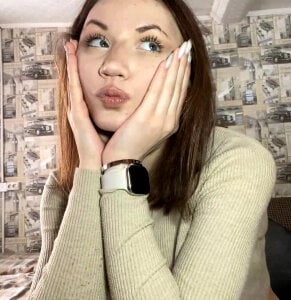 JuliaCurletteye Just me 😜 Foto 5