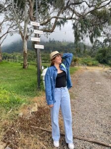 Gretten_wright Walking through the countryside and learning more about coffee🌦️ Poză 5