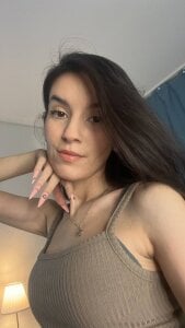 ChrisMalibu Public টি ছবি