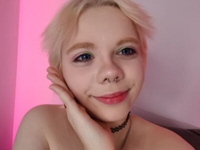 Waifu_Ketrin Public Pic 2