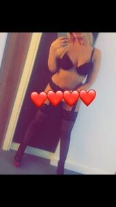 Pakistani_Samirah Public Pic 4