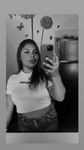 Melani-Nichols Public Fotka