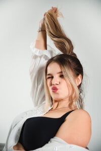 KellyHayden businesswoman ❤ Poză 5