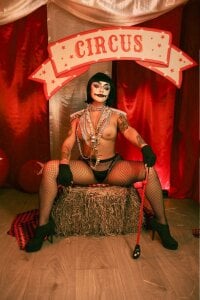 foxxy_lover Public Pic 8