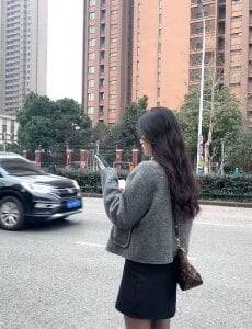 Janaya-88 Public Pic 4