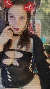 Valeria_de_leon your slave Pic