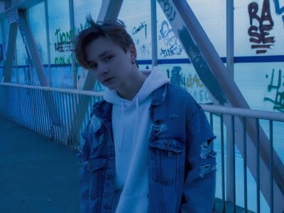 Logan_mett Public Pic 7