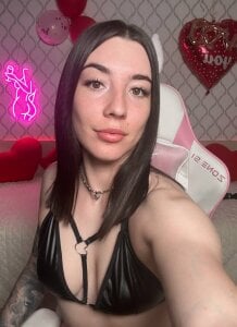 Curious_Lily Raw Allure Pic 8