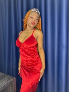 nikkystorm1_ your queen♥ Pic 3