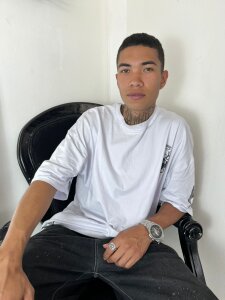 frewfunn Public Pic 5