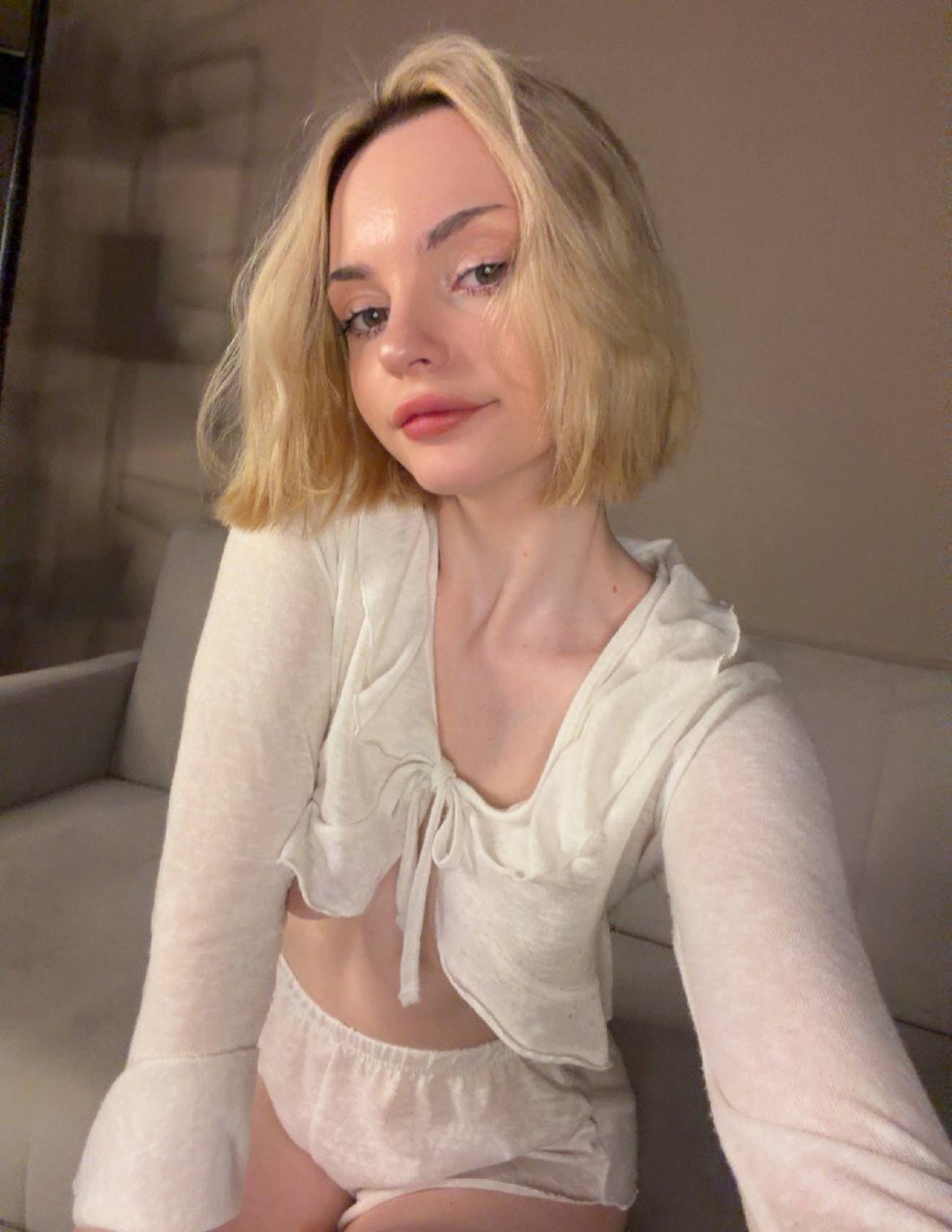 MaryFlare Public  2. fénykép