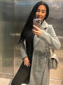 AnaRhodes Public зображення 3