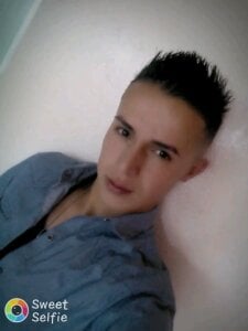 Public de lacone1028 Foto 4