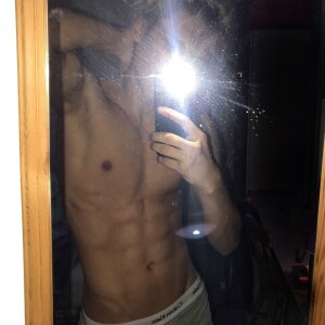 bigdeeeeeeeeeeeee Public Pic 3