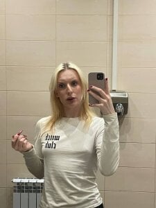 night out od LexieWintour  snímek